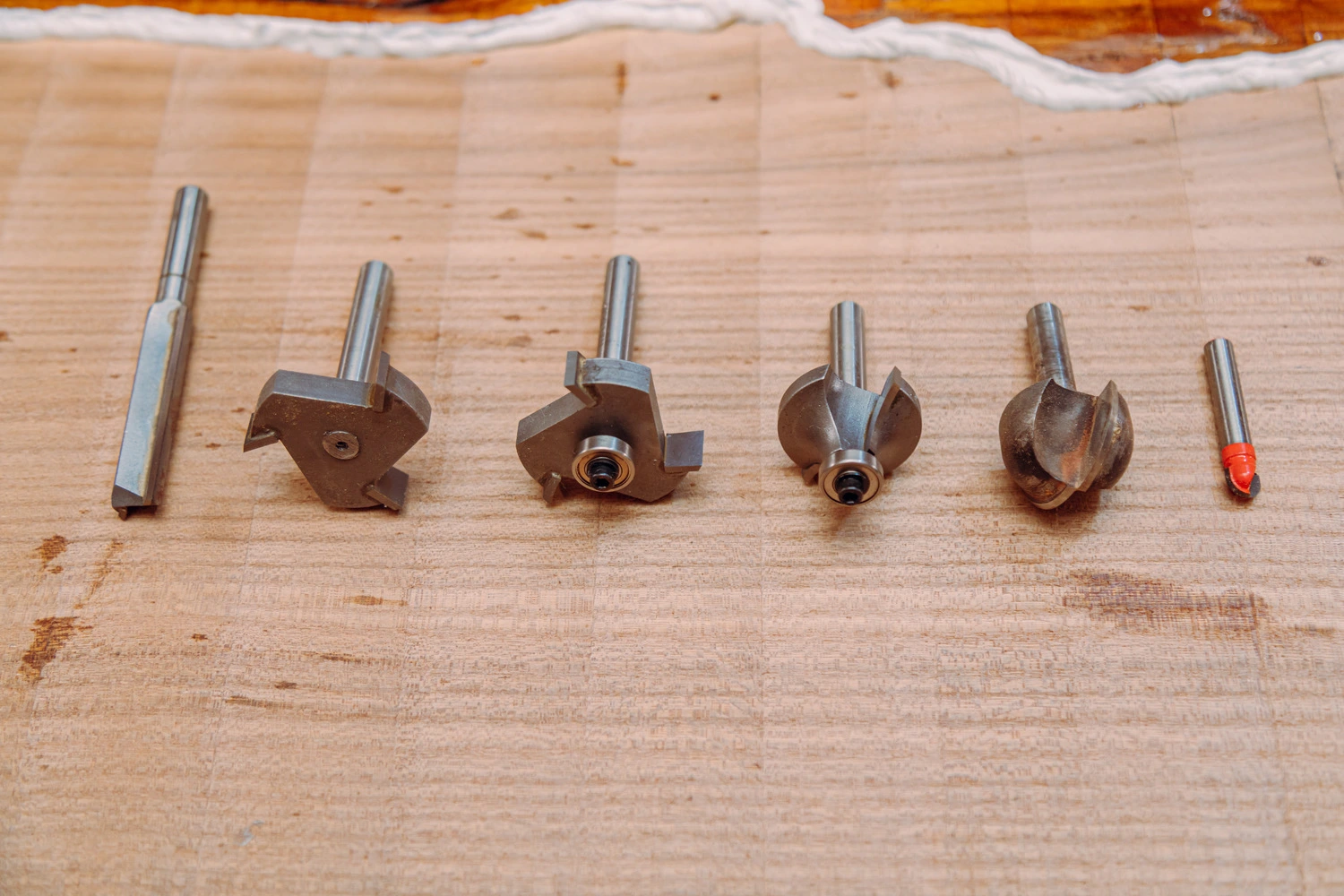 Different router bits are used in various scenarios.