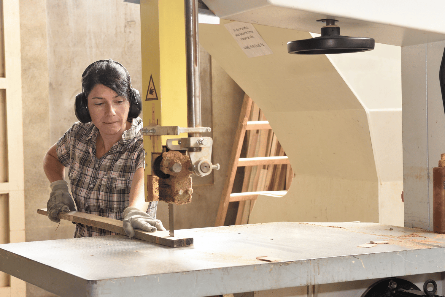 Band saws can help you create intricate designs that can't be achieved with a table saw.